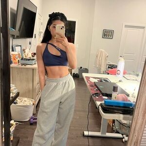 DFYNE sports bra